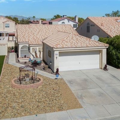 7066 Orange Grove Ln, Las Vegas, NV 89119