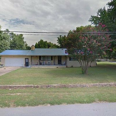 712 E Parks St, Prairie Grove, AR 72753