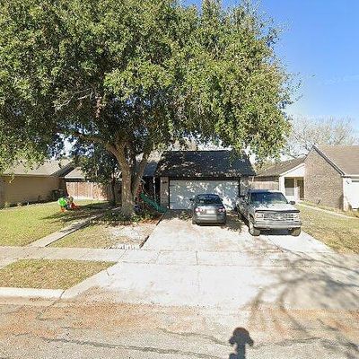 7146 Brookedge Ln, Corpus Christi, TX 78414