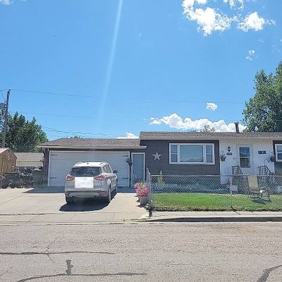 717 W 9 Th St, Gillette, WY 82716