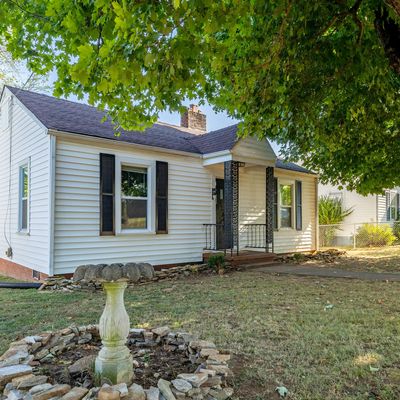 719 Ferry St, Loudon, TN 37774