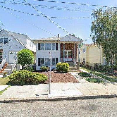 72 Country Village Rd, Jersey City, NJ 07305