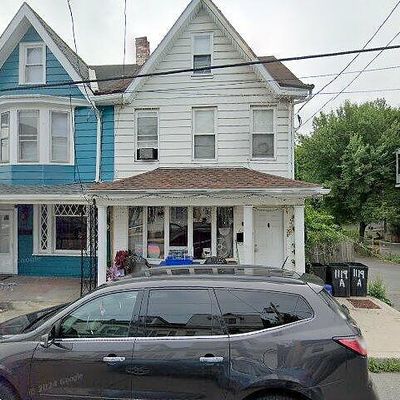 615 W Race St, Pottsville, PA 17901