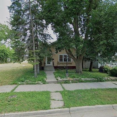 622 Queen Ave N, Minneapolis, MN 55411