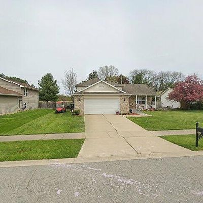 630 Pheasant Run Dr, Hobart, IN 46342