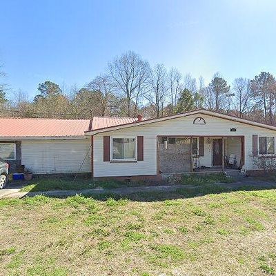 631 Lightning Rd, Bonneau, SC 29431