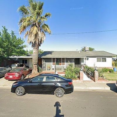 6445 7 Th St, Riverbank, CA 95367