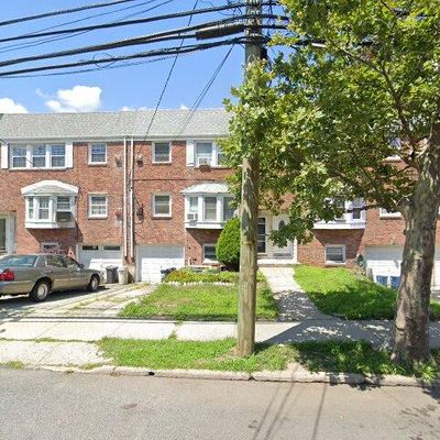 79 Sycamore Rd, Jersey City, NJ 07305