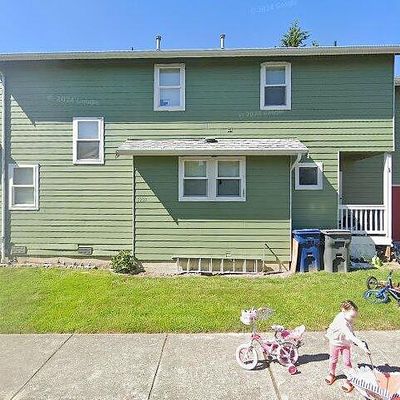 7907 Port Susan Pl, Stanwood, WA 98292