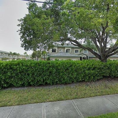 7911 Exeter Blvd E #103, Tamarac, FL 33321