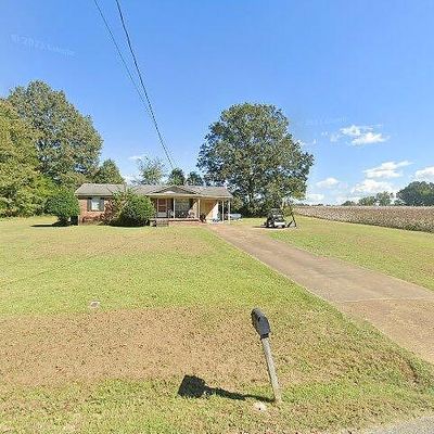 799 Moody St, Huntingdon, TN 38344