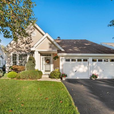 8 Fishpond Ter, Barnegat, NJ 08005