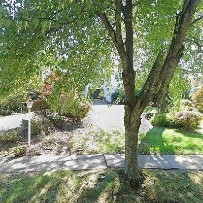 8 Nelson Ln, Montville, NJ 07045