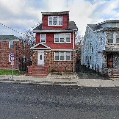 802 Grove St, Irvington, NJ 07111