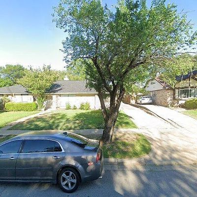 807 Blessing Creek Dr, Euless, TX 76039