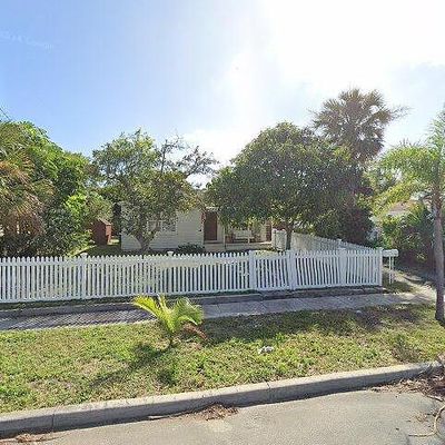 810 Franklin Rd, West Palm Beach, FL 33405