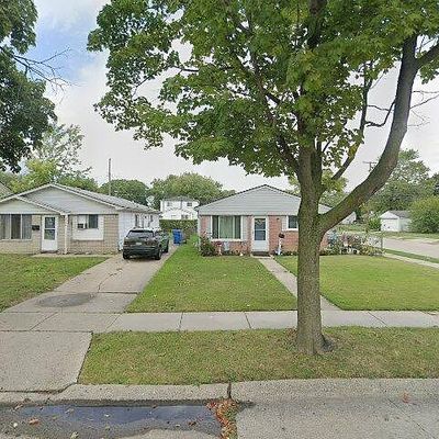 8135 Chalmers Ave, Warren, MI 48089