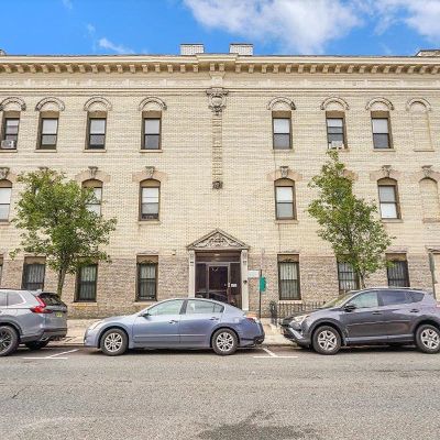 817 10 Th St #3 A, Union City, NJ 07087