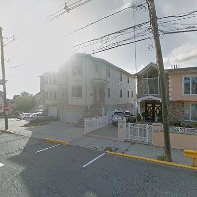 8201 Grand Ave, North Bergen, NJ 07047