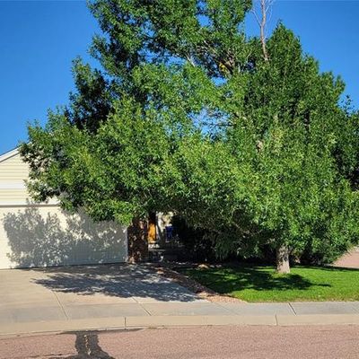 8210 Oakton Ct, Fountain, CO 80817