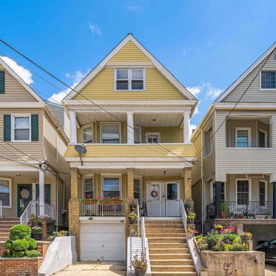 83 W 42 Nd St, Bayonne, NJ 07002