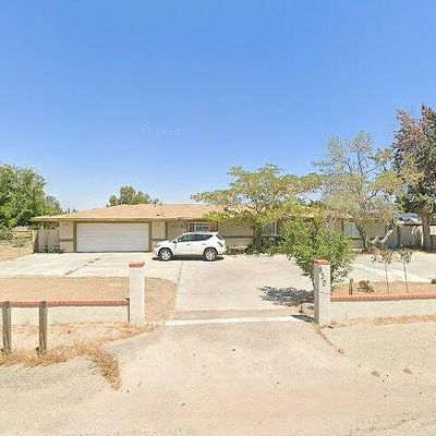 8301 7 Th Ave, Hesperia, CA 92345