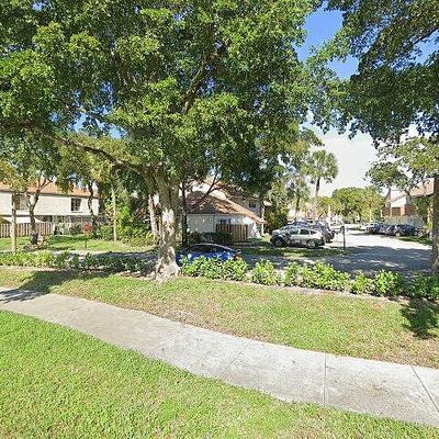 831 Nw 81st Ave, Plantation, FL 33324