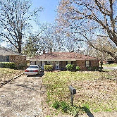 8351 Colonial Hills Cv, Southaven, MS 38671