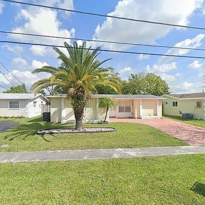 8425 Nw 26 Th Pl, Sunrise, FL 33322