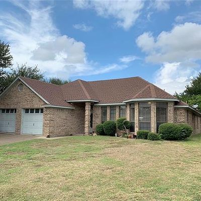 85 Delmore Dr, Hillsboro, TX 76645