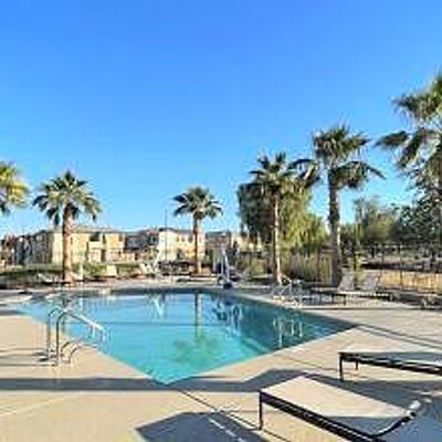 729 E Zesta Lane 102, Gilbert, AZ 85297