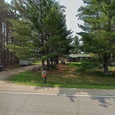 733 County Road C, Hancock, WI 54943