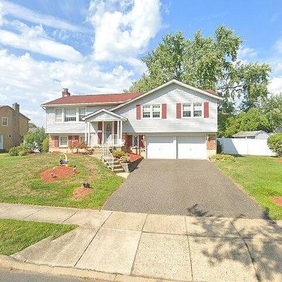 741 Bentley Ln, Somerdale, NJ 08083