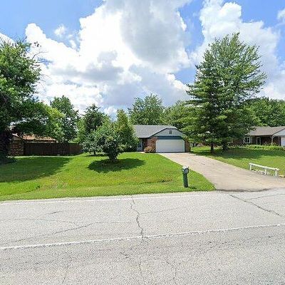 7416 5 Points Rd, Indianapolis, IN 46259