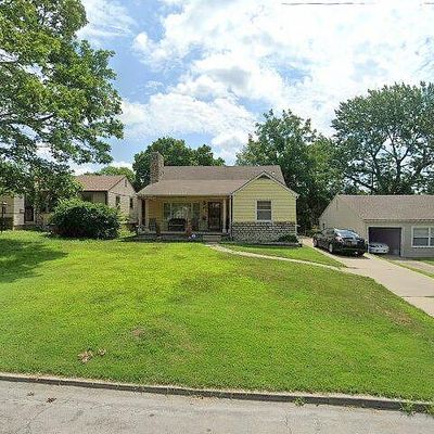 7433 Wabash Ave, Kansas City, MO 64132