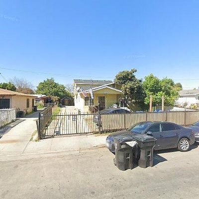 7515 Bell Ave, Los Angeles, CA 90001