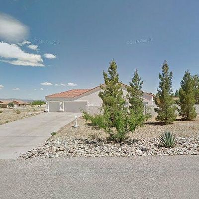 7585 S Rockwood Dr, Hereford, AZ 85615