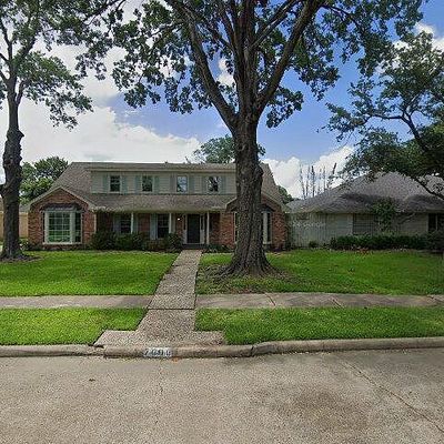 7606 Pagewood Ln, Houston, TX 77063