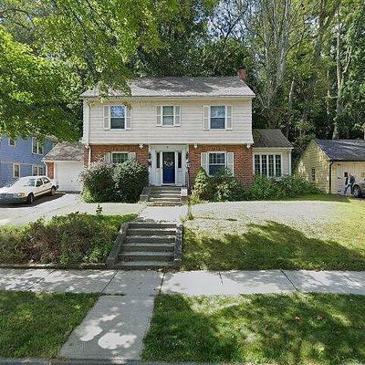 77 Richmond Ave, Worcester, MA 01602