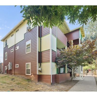 9257 Se Clinton St, Portland, OR 97266