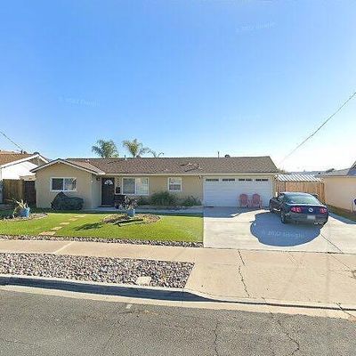 9433 Terrywood Rd, Santee, CA 92071