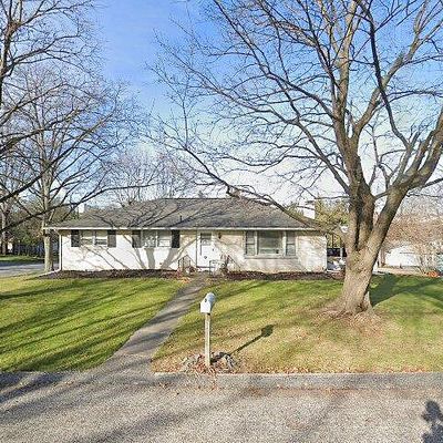 95 W Highland Ave, Spring Grove, PA 17362