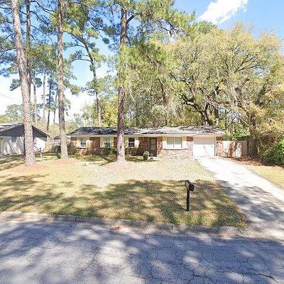 9518 Dunwoody Dr, Savannah, GA 31406