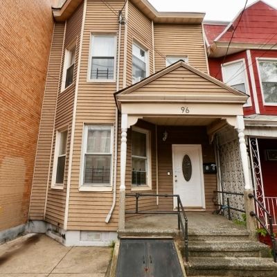 96 Harmon St, Jersey City, NJ 07304