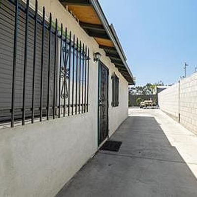 Maratho, Los Angeles, CA 90061