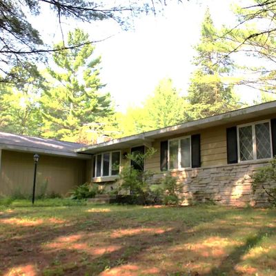 N7710 St Paul Road, Crivitz, WI 54114