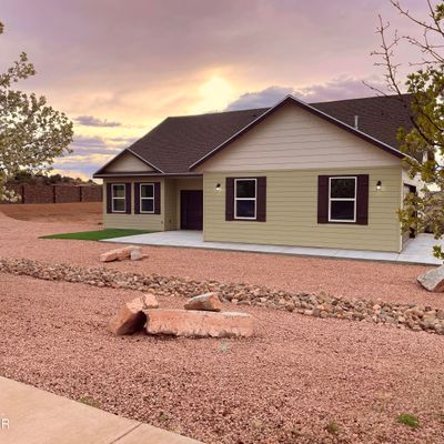 86 S Frontier Pkwy, Snowflake, AZ 85937