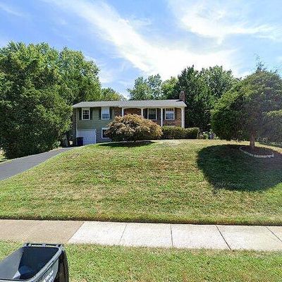 8811 Newell Ct, Springfield, VA 22153