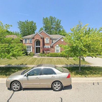 8821 Indigo Ln, Ypsilanti, MI 48197