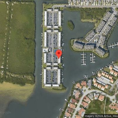 8820 Bay Pointe Dr #202, Tampa, FL 33615